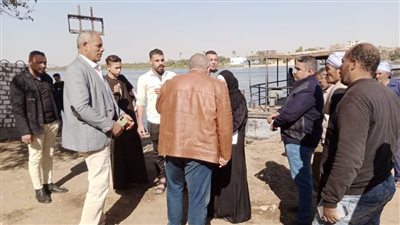رئيس مركز ساحل سليم بأسيوط يتابع الإيرادات بمرسى العبارات النهرية
