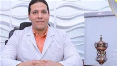 تكليف أحمد كمال للقيام بعمل مديرمستشفيات سوهاج الجامعية وعمرو مصطفى نائباً