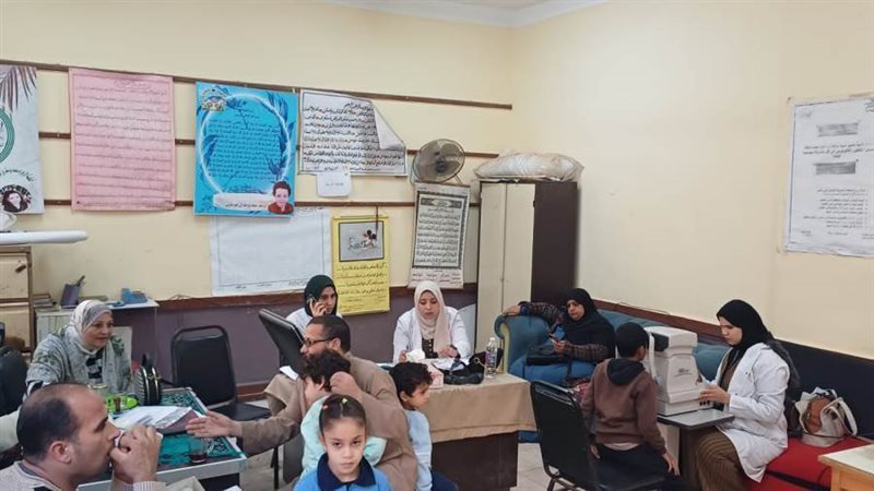 جانب من القافلة الطبية