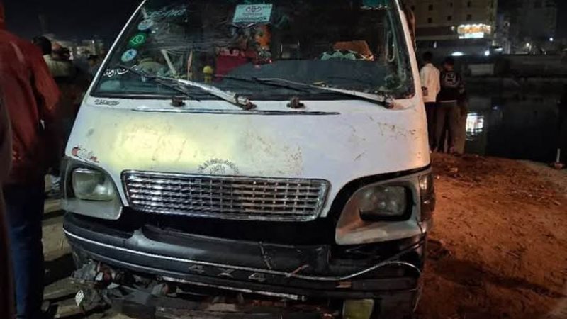 ميكروباص أسيوط