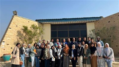 طلاب جامعة بني سويف الأهلية في زيارة علمية لشركة اميسال للأملاح والمعادن