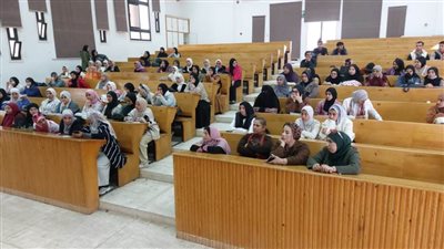 جامعة قناة السويس تنظم برنامجا تدريبيا حول 