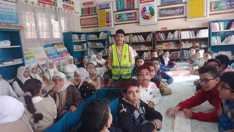 خلال المبادرة