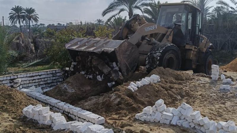 جانب من حملات إزالة