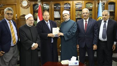 رئيس الجمهورية اليمنية الأسبق يشيد بعطاء الأزهر الشريف جامعًا وجامعةً في خدمة طلاب العلم