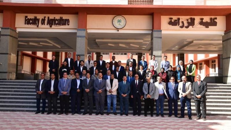 جانب من لقاء رئيس