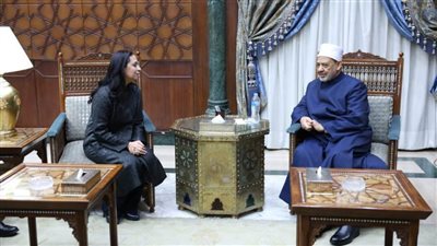 شيخ الأزهر يستقبل وزيرة التضامن الاجتماعي