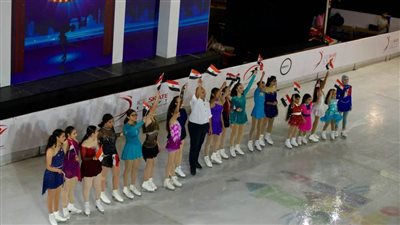 انطلاق اليوم العالمي للتزحلق على الجليد