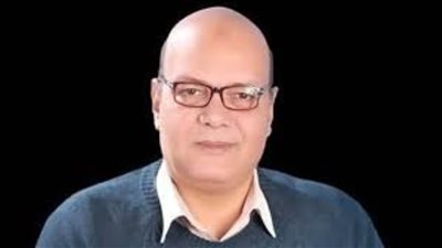 محمد عارف: إنشاء ميناء جاف بشق الثعبان يعزز صادرات المنطقة من الرخام والجرانيت