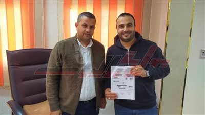 تسليم 87 نموذج 8 للتصالح في مخالفات البناء بمدينة مصيف بلطيم