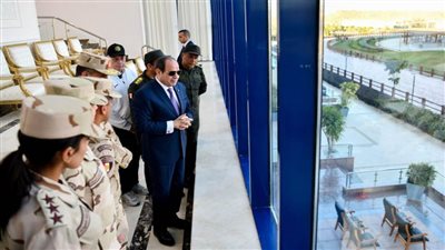 الرئيس السيسي يزور الأكاديمية العسكرية ونادي الفروسية بالعاصمة الإدارية