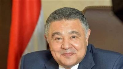 محافظ البحر الأحمر يُنهي اغتراب المعلمين ويطلق فرص عمل جديدة دعماً للاستقرار الأسري