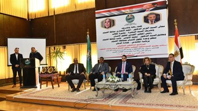 نائب المحافظ ورئيس المجلس القومي لحقوق الإنسان يشهدان ختام البرنامج التدريبي 