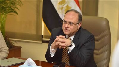 رئيس هيئة الدواء يبحث سبل تعزيز التعاون مع نقابة الأطباء البيطريين