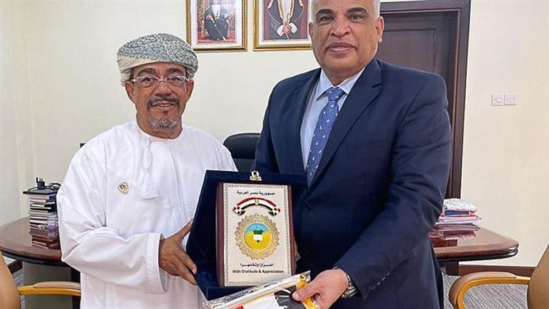 رئيس جامعة طنطا خلال