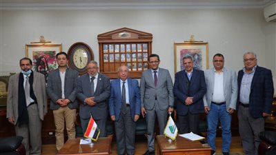 النقابات المهنية تواصل العمل لتحقيق أعلى جودة في خدمات الرعاية الصحية بأقل تكلفة