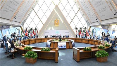 فعاليات افتتاح الرئيس السيسي قمة الدول الثماني النامية للتعاون الاقتصادي × صور