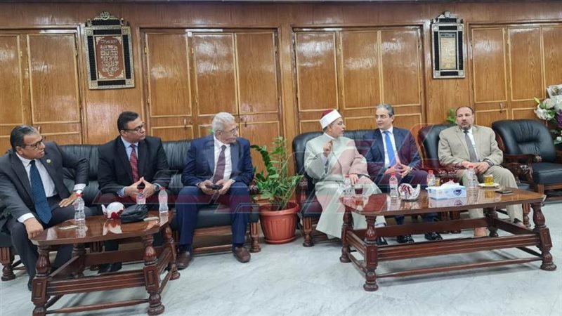 خلال اللقاء