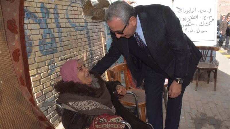 محافظ الغربية خلال