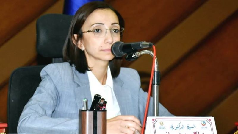 محافظ البحيرة