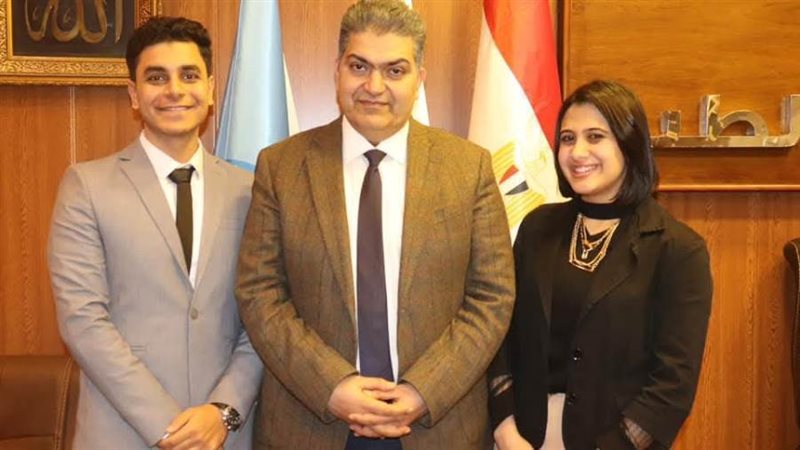 جانب من فعاليات كلية