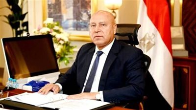 وزير الصناعة يبحث غدا مع مستثمري بورسعيد سبل حل مشاكلهم