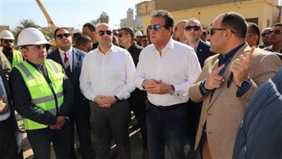 وزير الصحة ومحافظ بنى سويف يتفقدان أعمال إنشاء مستشفى ناصر العام