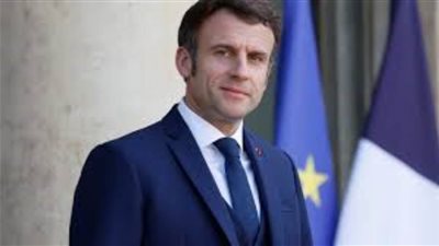 الرئيس الفرنسي يدعو إلى إلقاء السلاح ووقف إطلاق النار في السودان