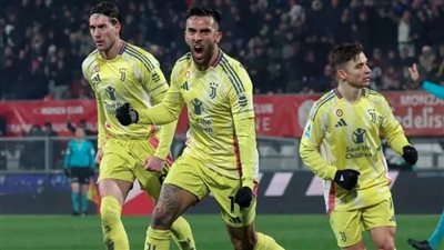 يوفنتوس يعبر مونزا في الكالتشيو الإيطالي