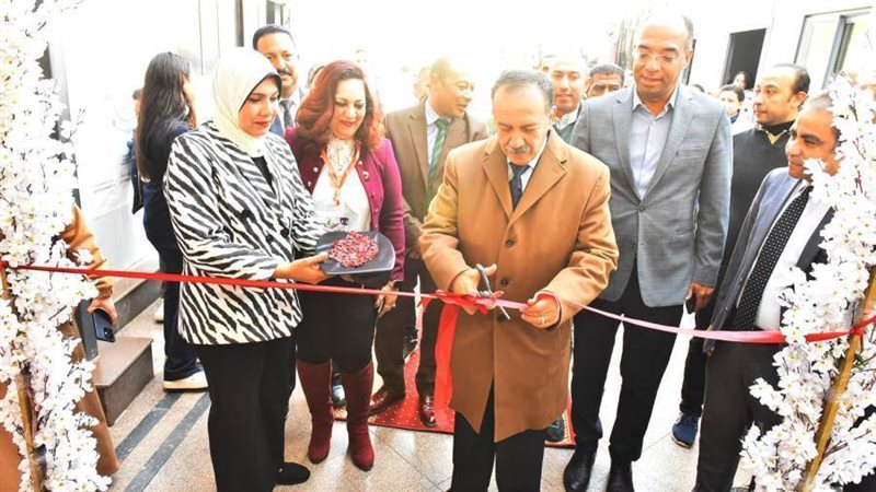 محافظ أسيوط يفتتح