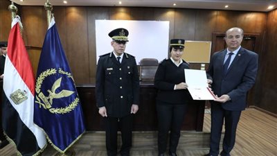 اختتام فعاليات الدورة التدريبية السادسة للكوادر الأمنية بمشاركة اللجنة الدولية للصليب الأحمر بأكاديمية الشرطة  