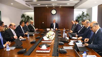 وزير البترول يجري مباحثات مع نظيره الأردني