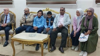 محافظ شمال سيناء يكرم عددا من الموظفين لبلوغهم السن القانونية للمعاش 