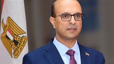 تكليف د. أحمد إكرام نائبًا لمدير مستشفى الإصابات والطوارئ الجامعي بأسيوط