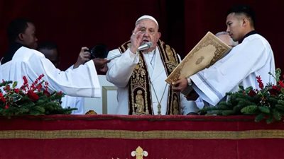 بابا الفاتيكان يدعو إلى 