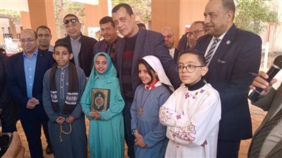 وكيل تعليم سوهاج يشهد تكريم أوائل الشهادة الإعدادية بمدرسة عثمان بن عفان