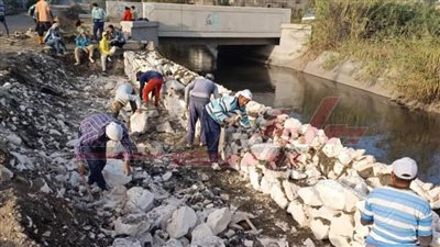 تدبيش طريق خليج بحري بمطوبس ضمن مشروعات حياة كريمة