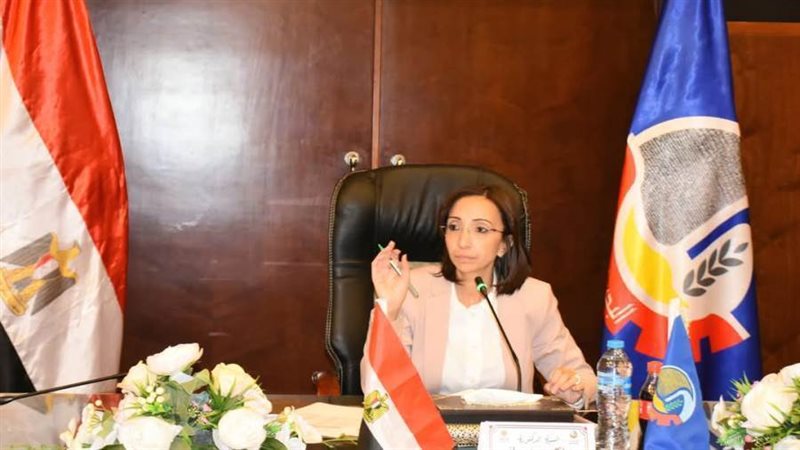 الدكتورة جاكلين عازر