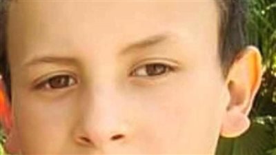 مصرع طفل صدمته سيارة بالعاشر من رمضان