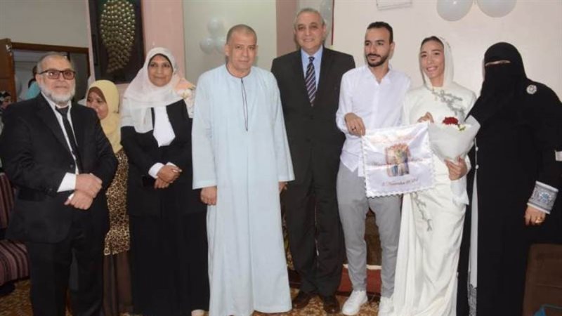 محافظ الغربية يشهد