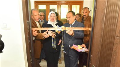 بعد دعمها بـ86 جهازا.. محافظ أسيوط يفتتح تطوير معمل التكنولوجيا بمدرسة النور للمكفوفين