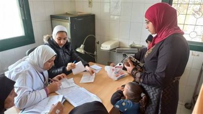 بالصور قافلة سكانية خدمية شاملة بقرية النجارين بالدلنجات