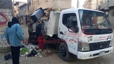 تفعيل استراتيجية منظومة النظافة والإنارة وجودة الطرق ببيلا في كفر الشيخ