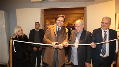 وزير الثقافة يفتتح معرض 