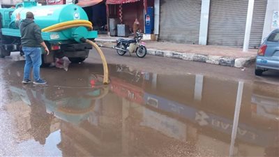  بالصور.. أمطار متقطعة في محافظة الغربية والأجهزة تتعامل