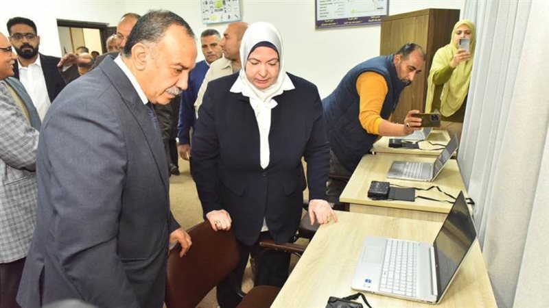 افتتاح المعمل