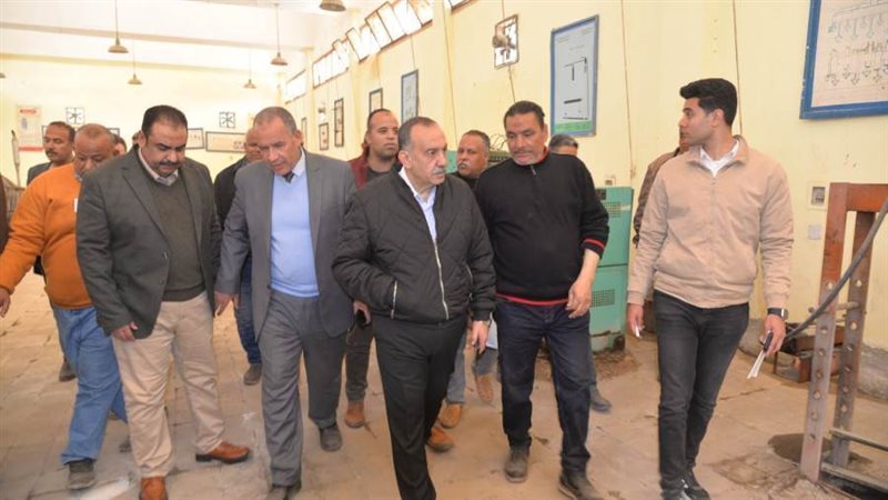 محافظ أسيوط يتفقد