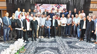 محافظ أسيوط: تشغيل 9481 شابًا وتسليم واستخراج 343 عقد عمل ومنح 13674 تصريح مزاولة مهنة 