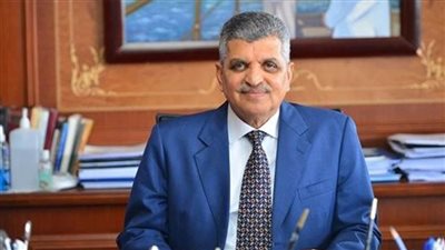رئيس هيئة قناة السويس: نعكف على تنفيذ استراتيجية طموحة تعتمد على تنويع مصادر الدخل