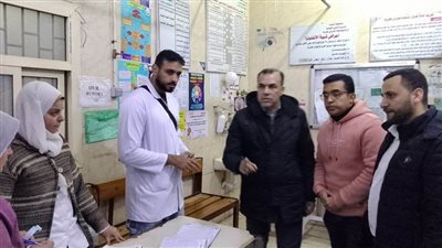 وكيل وزارة الصحة بالبحيرة يتابع سير العمل بمستشفى إيتاي البارود